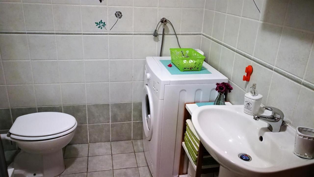 Studio Apartment Lela Лижнян Экстерьер фото